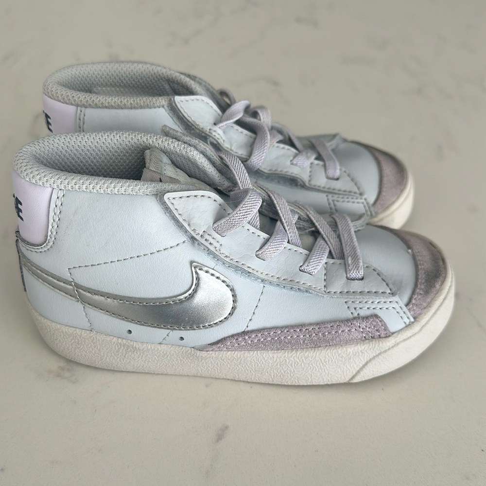 Nike slip ons